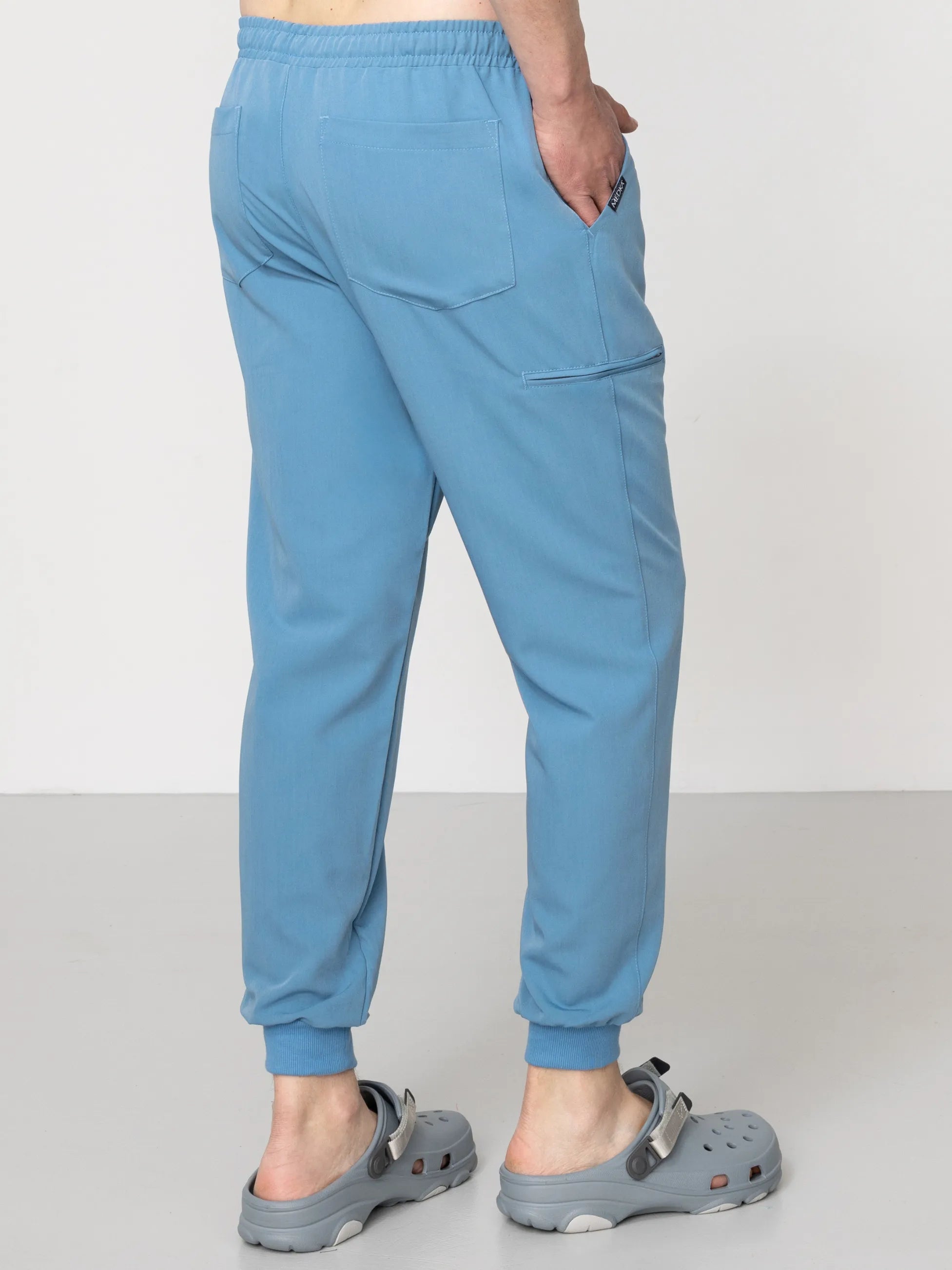 Spodnie medyczne męskie- joggery GENUS candy blue