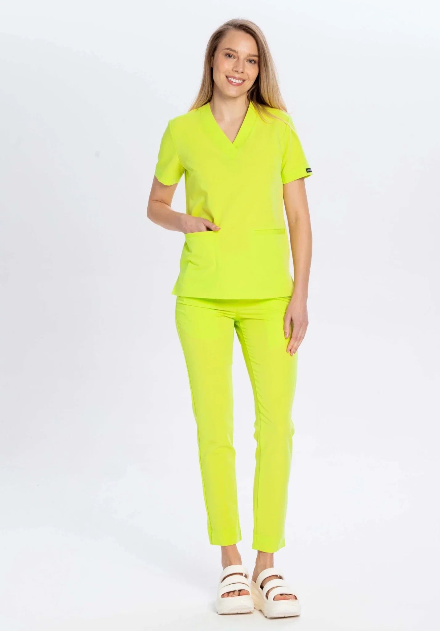 Komplet medyczny damski limonka - bluza Moxi i spodnie Nessa OUTLET