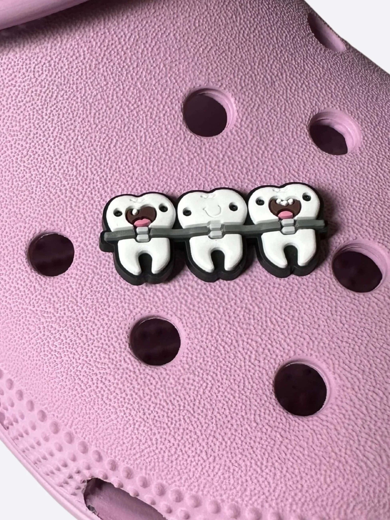 Przypinka do crocs¨®w tr¨®jz?bki